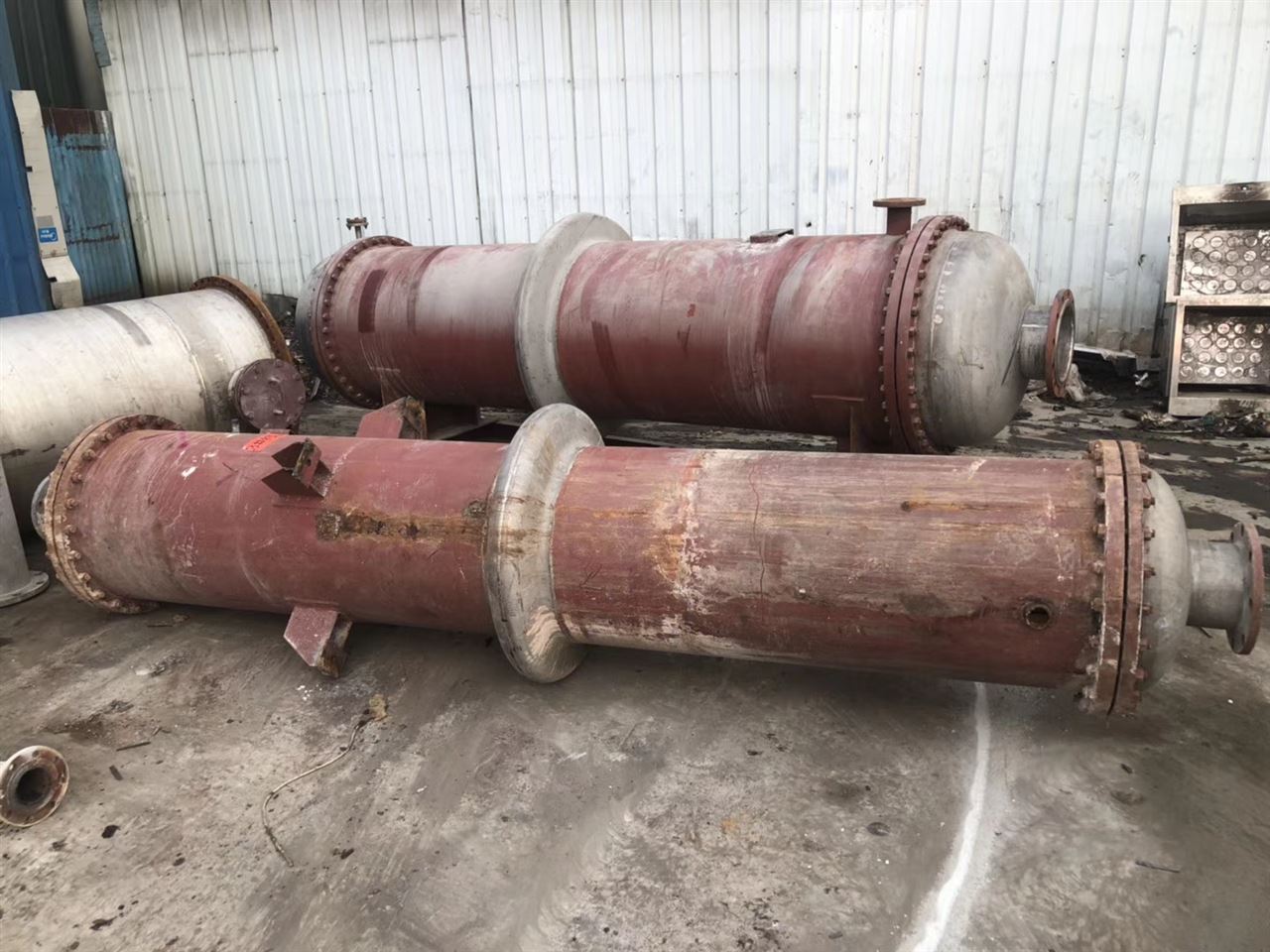 二手浮頭式換熱器長期供應 化工生產的經濟高效之選